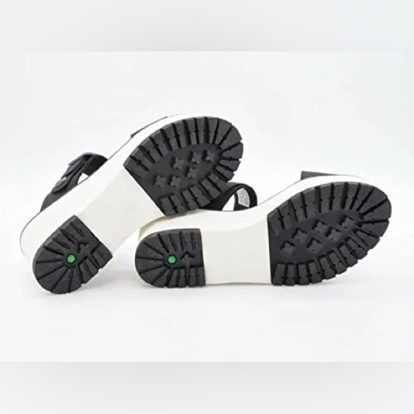 Timberland Koralyn Sporty Wedge Sandals in Nubuck Black Womens Sizes 7.5 8.5 9 - Picture 6 of 11